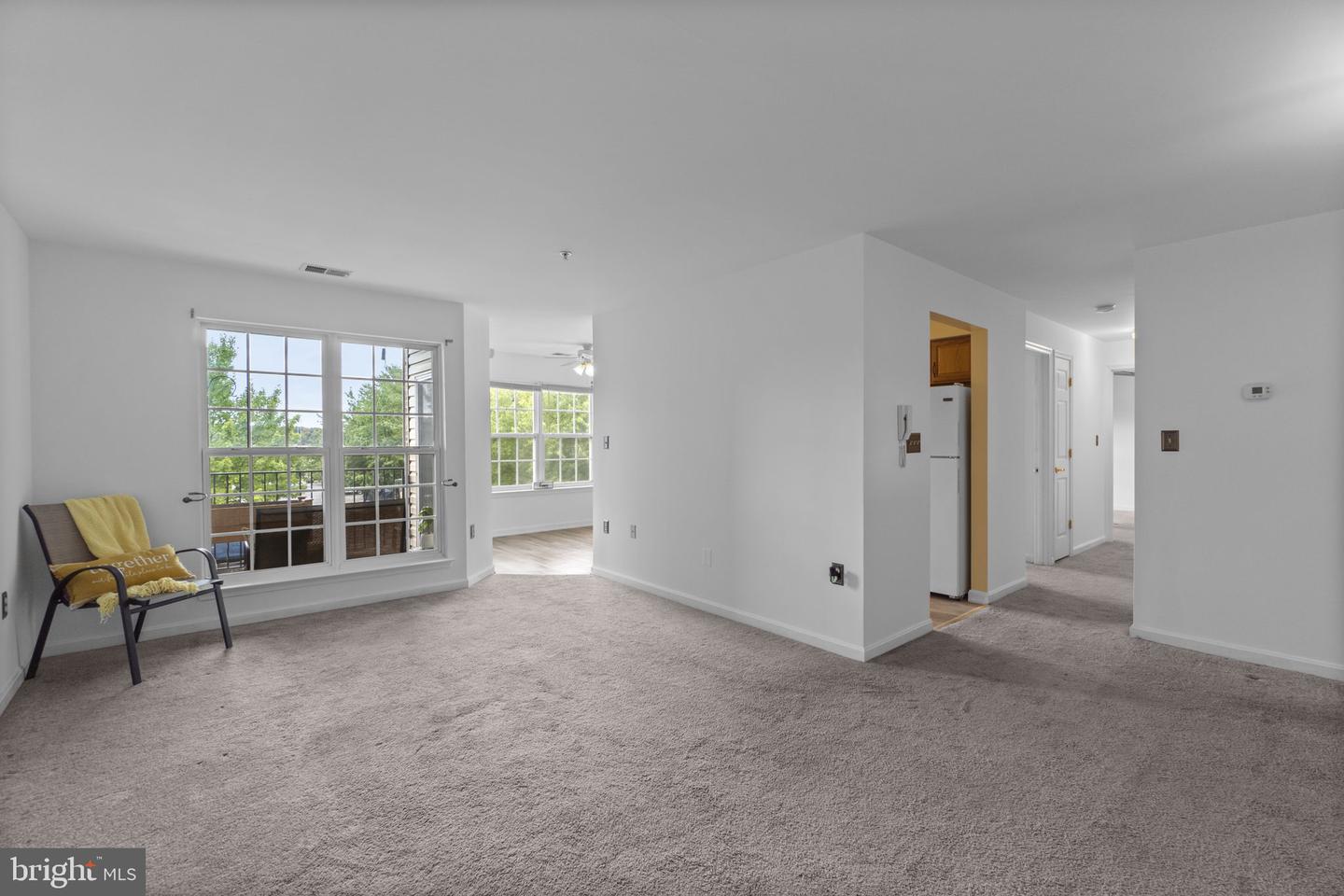 3870 Normandy Dr #2a Property Photo 6