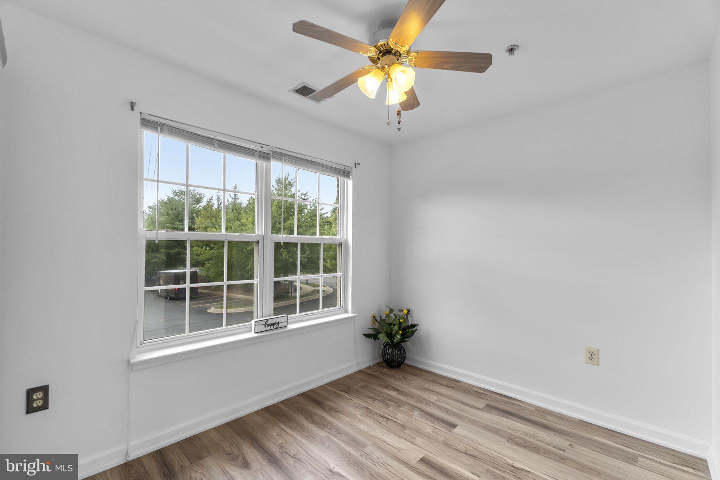 3870 Normandy Dr #2a Property Photo 18