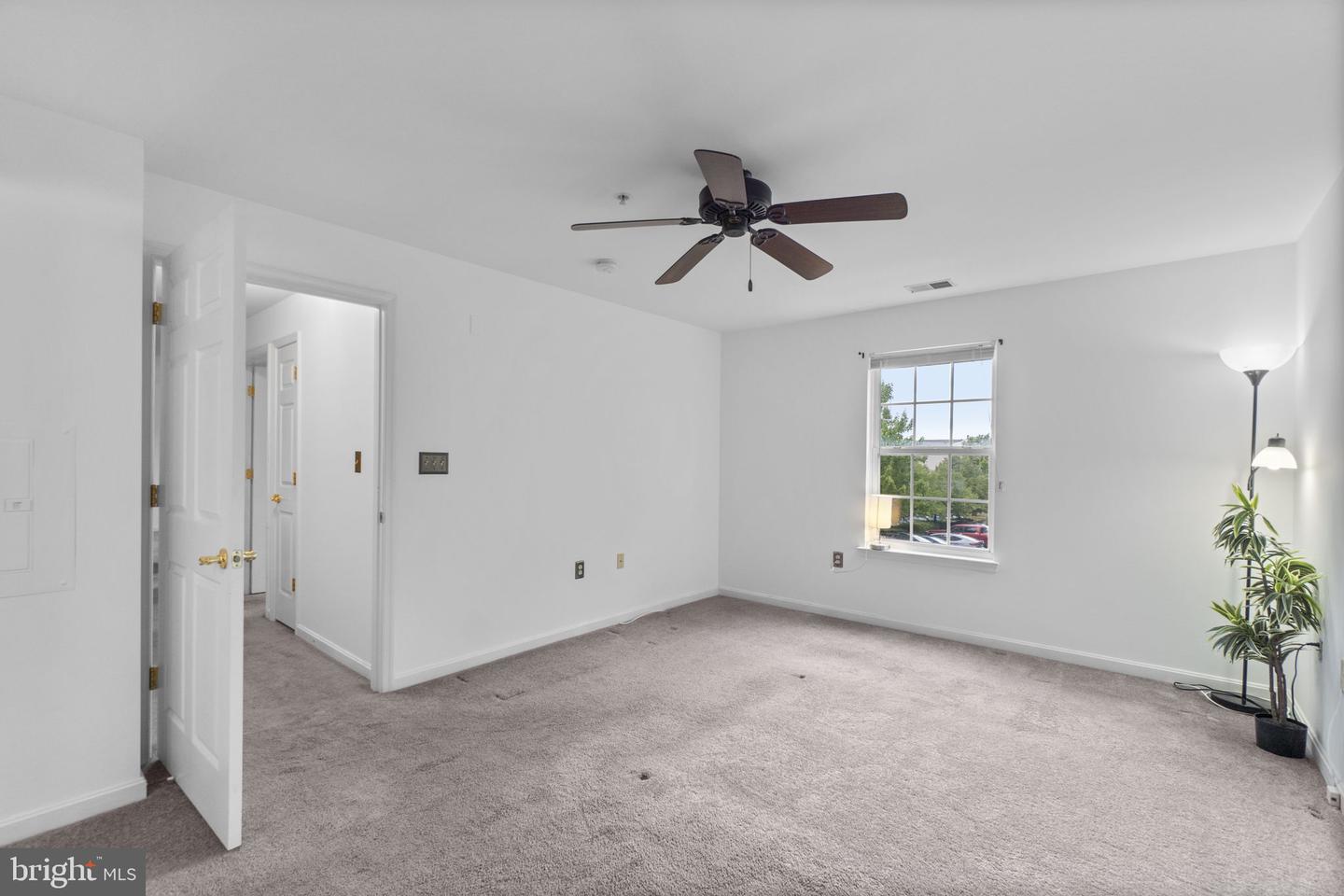 3870 Normandy Dr #2a Property Photo 22