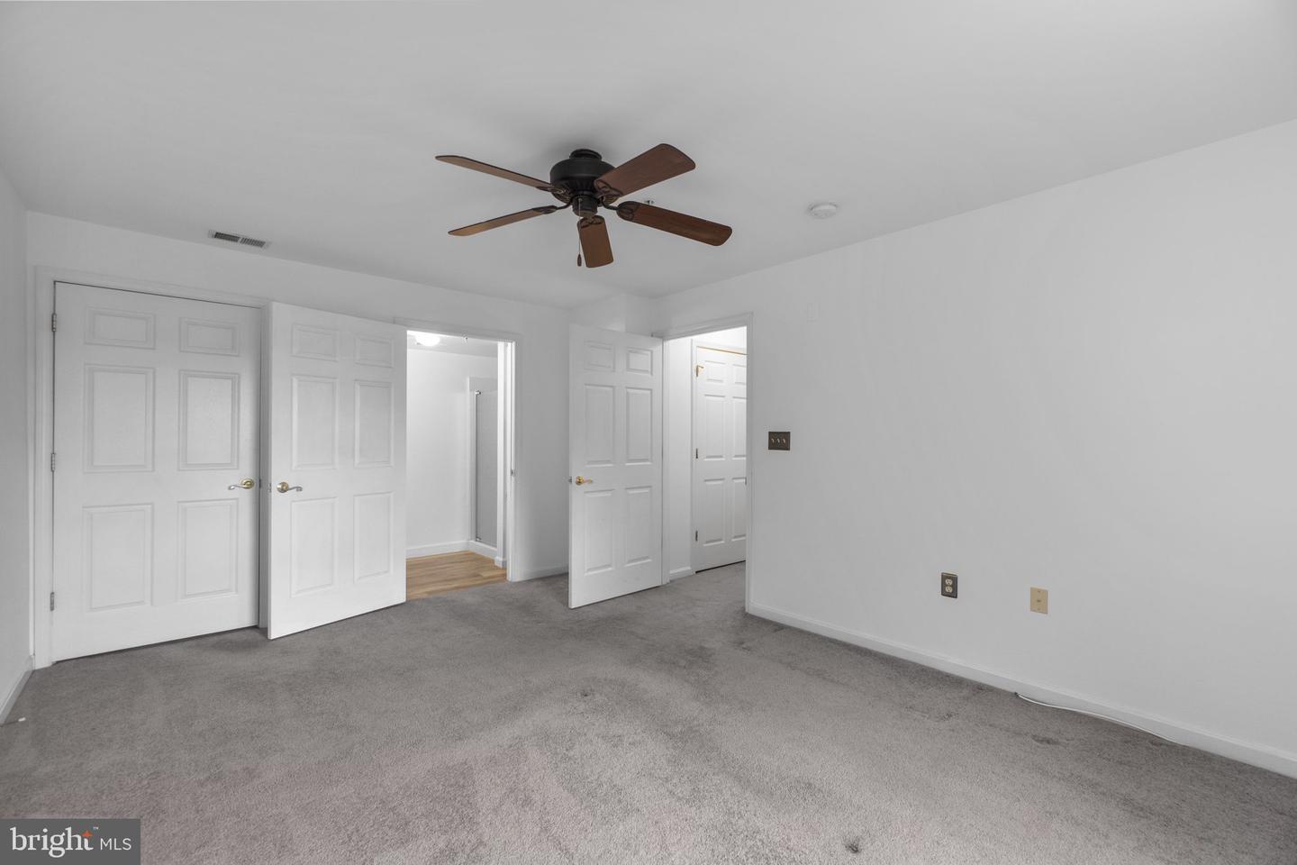 3870 Normandy Dr #2a Property Photo 23