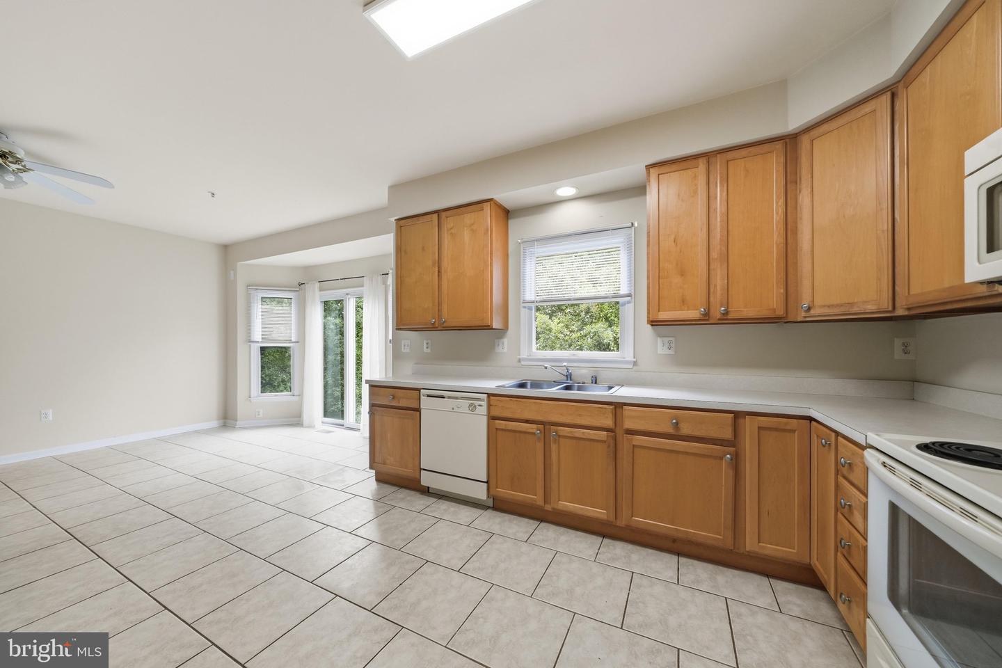 309 Goldenrod Ct Property Photo 28