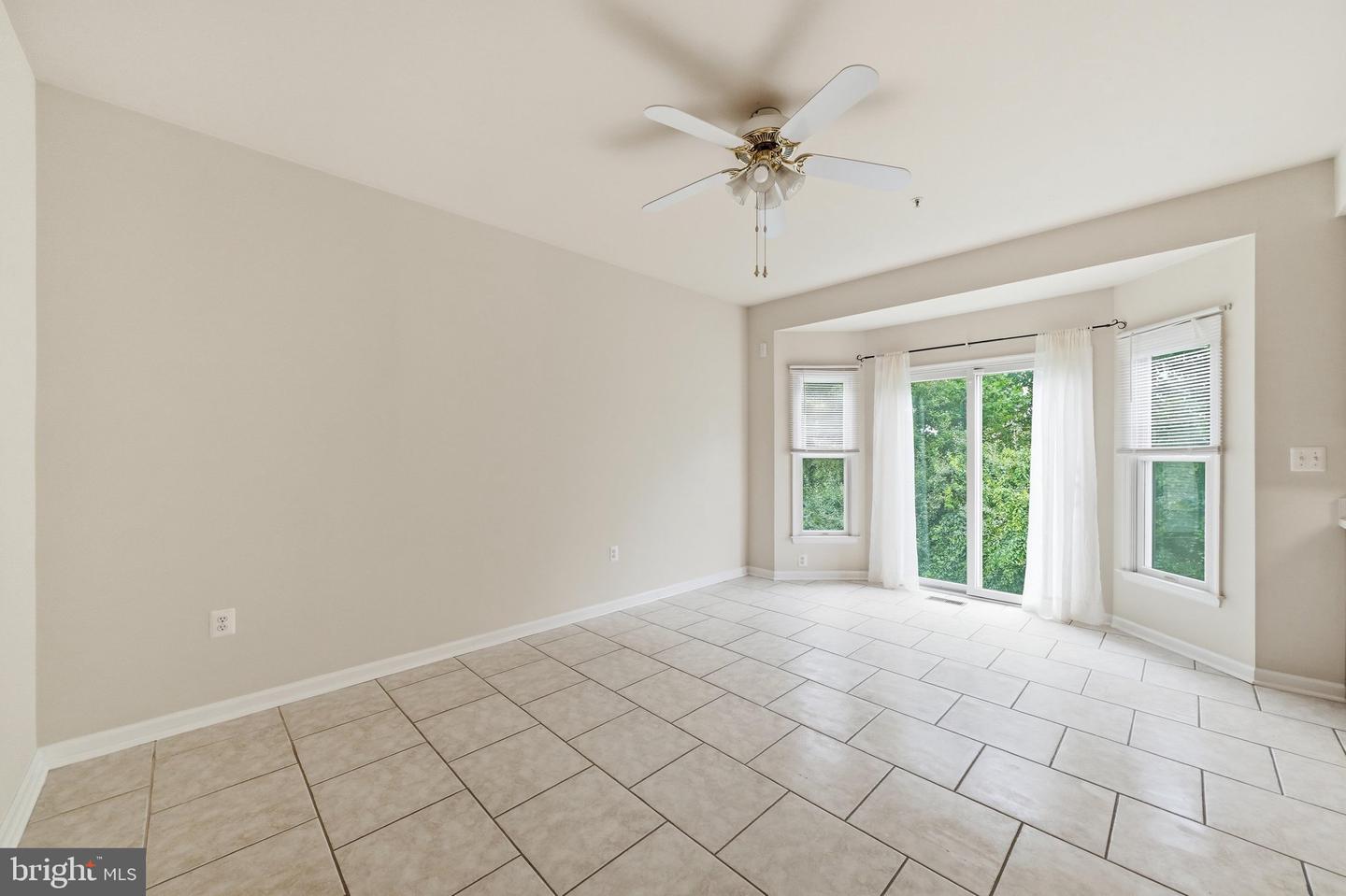 309 Goldenrod Ct Property Photo 29