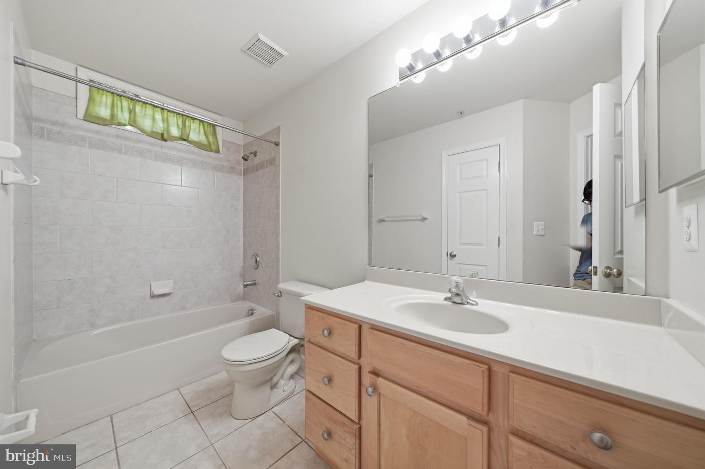 309 Goldenrod Ct Property Photo 41