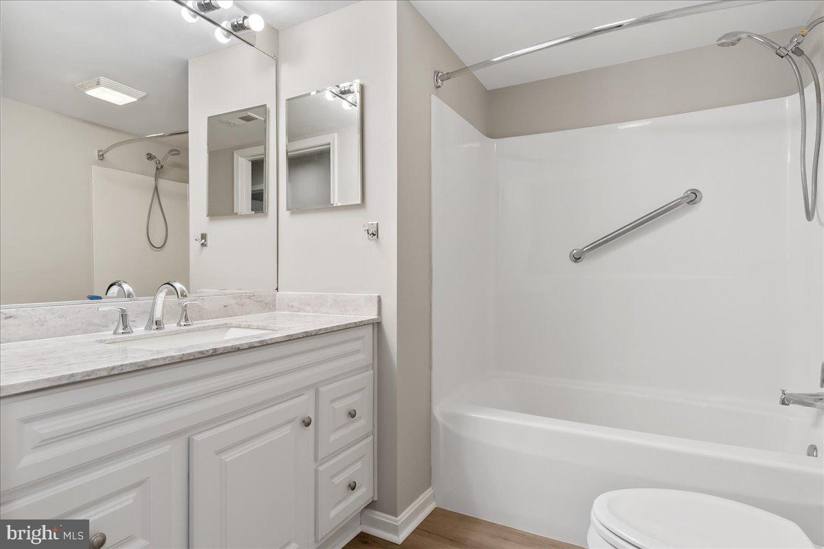 3810 Normandy Dr #3c Property Photo 26