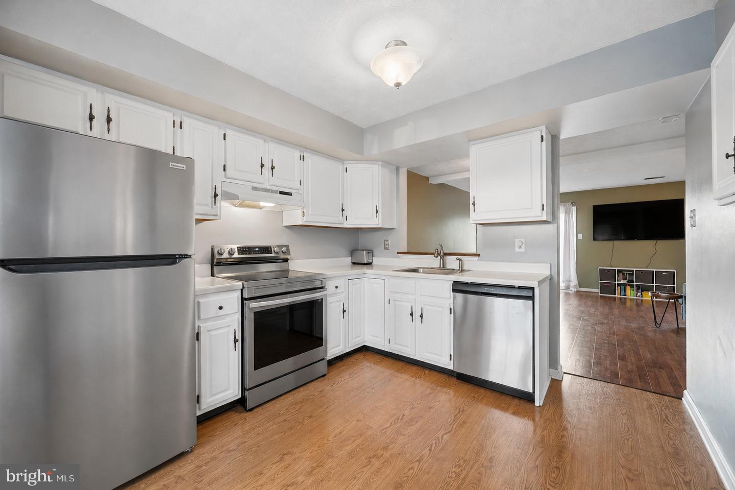 444 Spalding Ct Property Photo 13