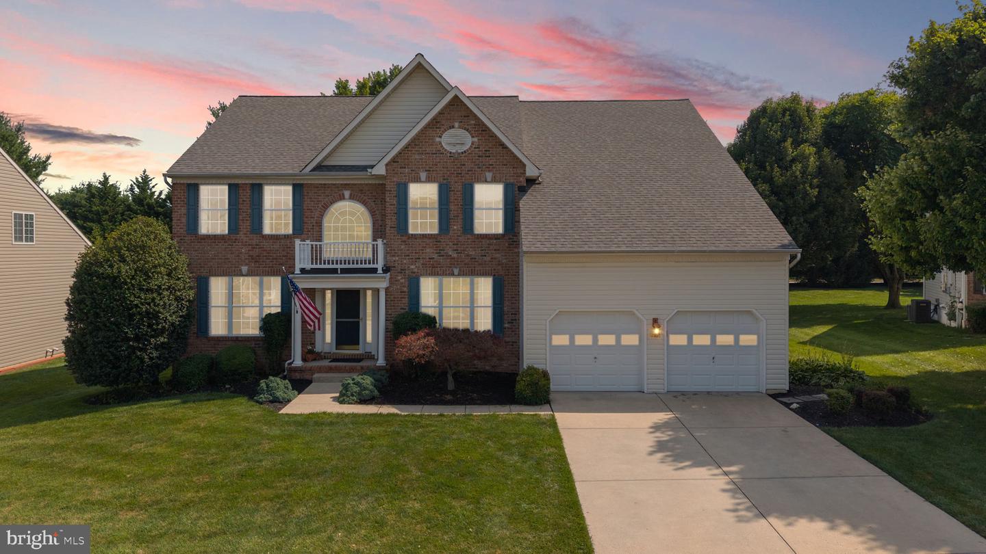 755 RUSTLING LEAF CT