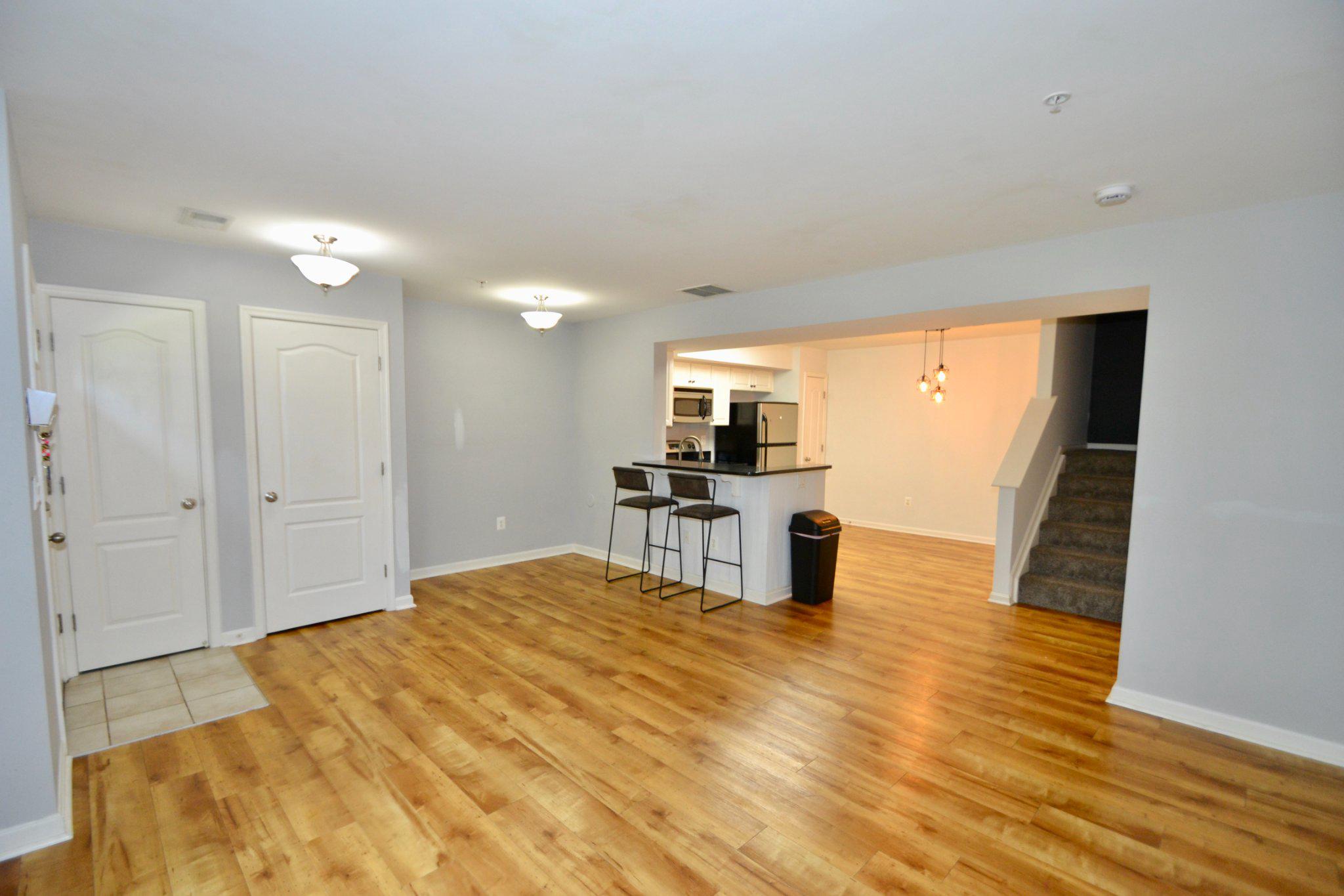 6488 Cornwall Dr #10 Property Photo 3