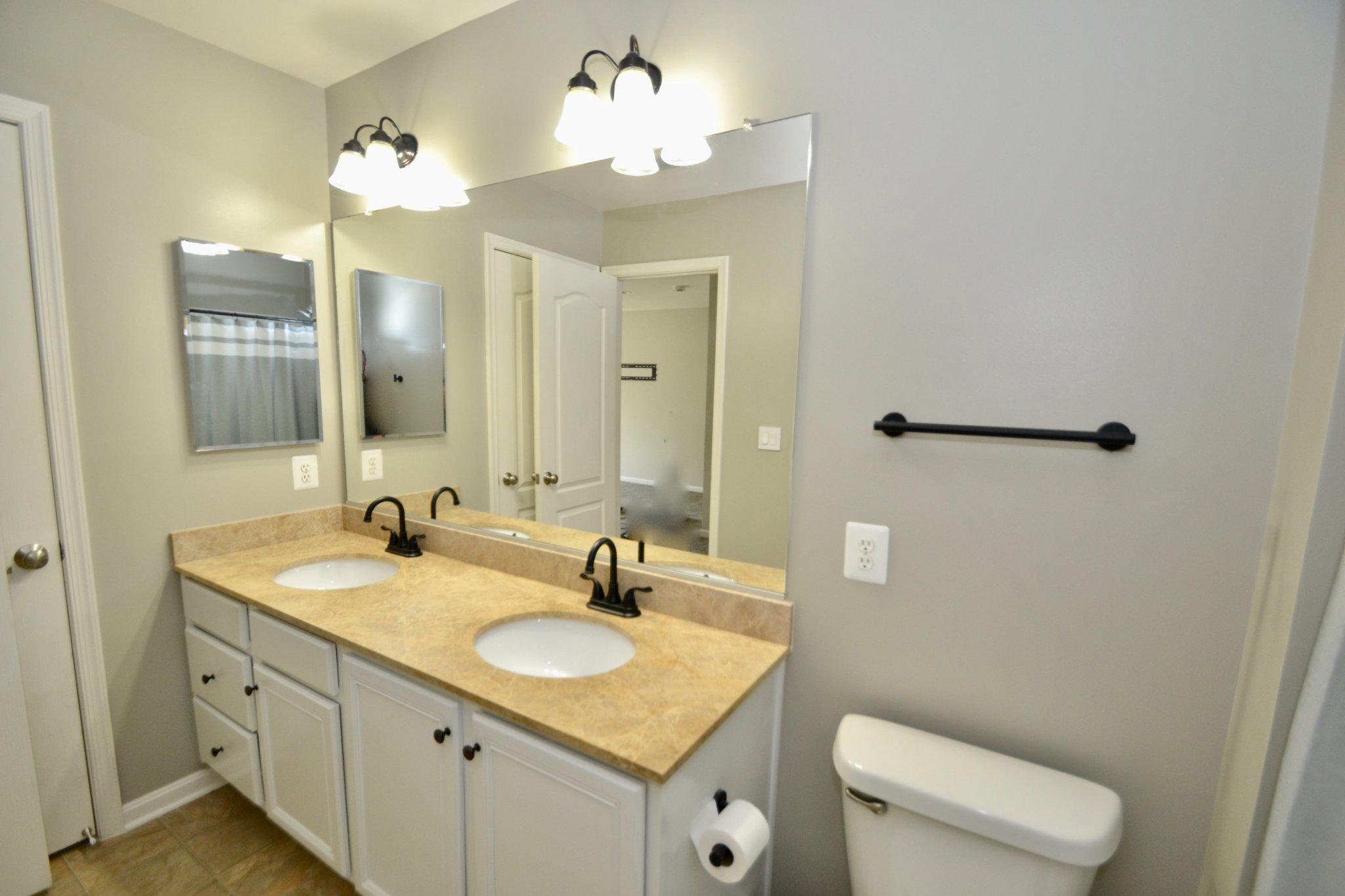 6488 Cornwall Dr #10 Property Photo 17