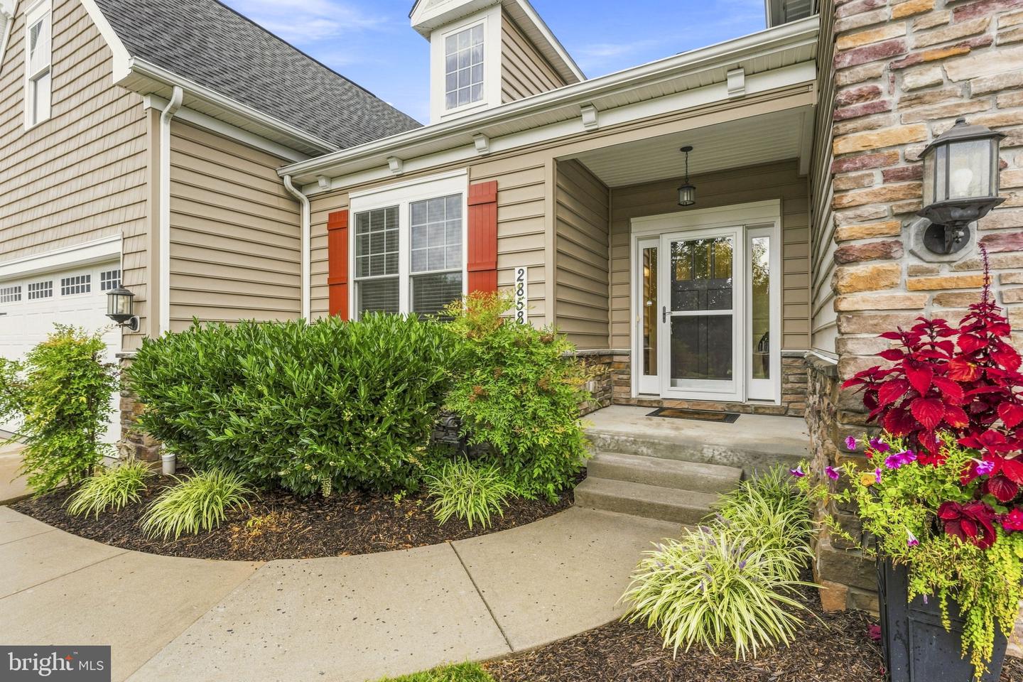 2858 CHAUNCEY HILL DR #42 Property Photo 1