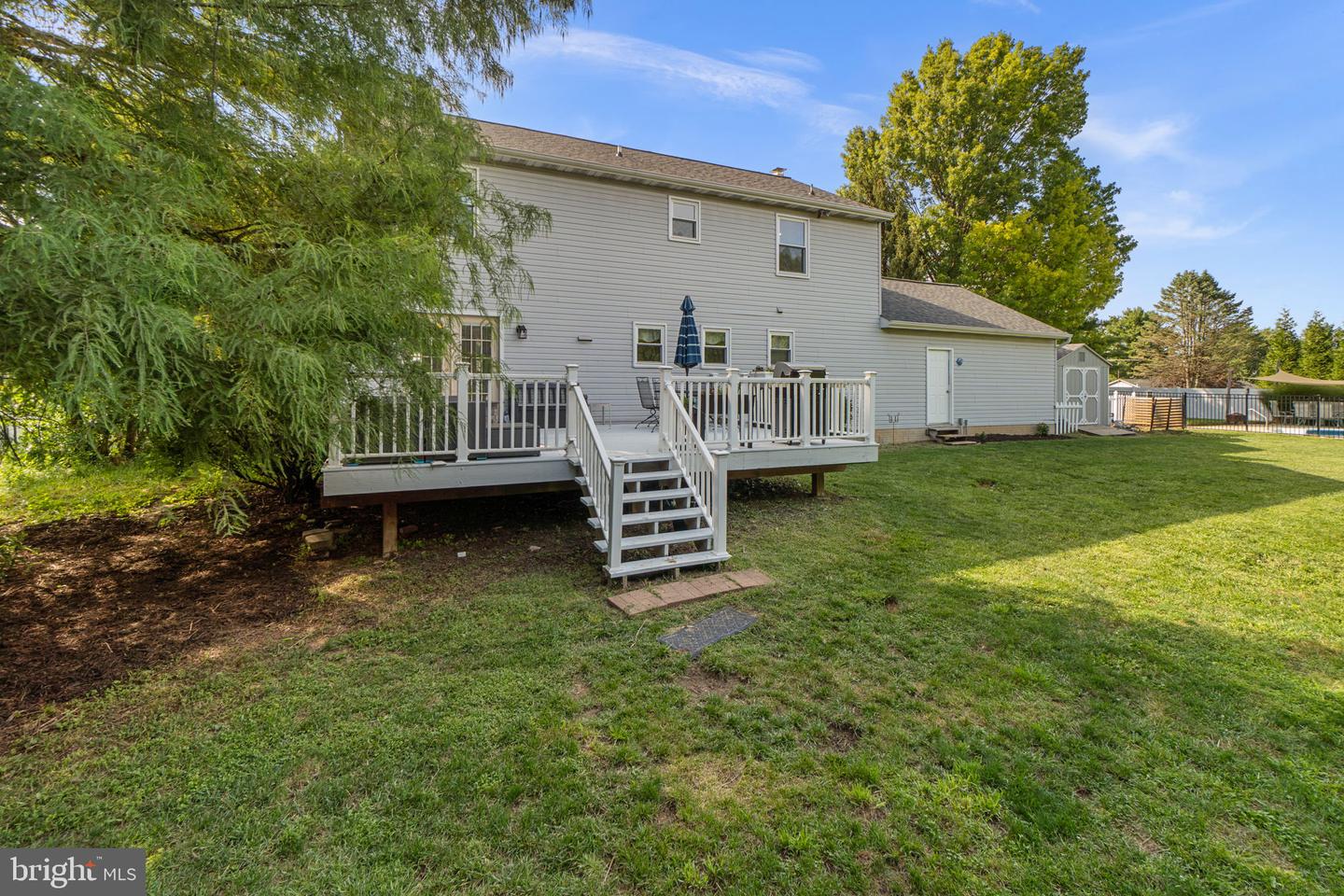 511 Marshall Dr Property Photo 37