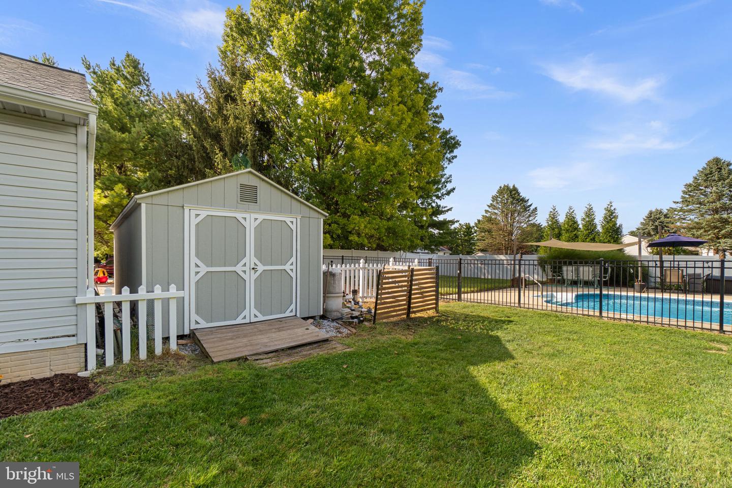 511 Marshall Dr Property Photo 41