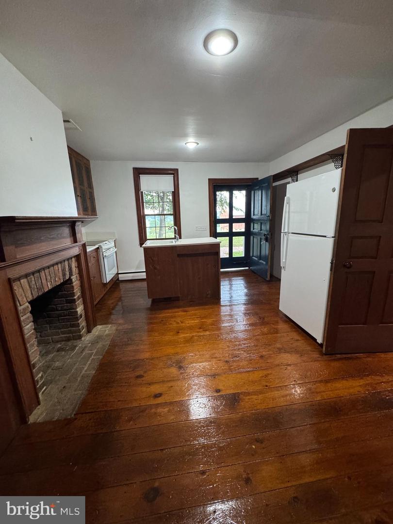 2839a Uniontown Rd Property Photo 2