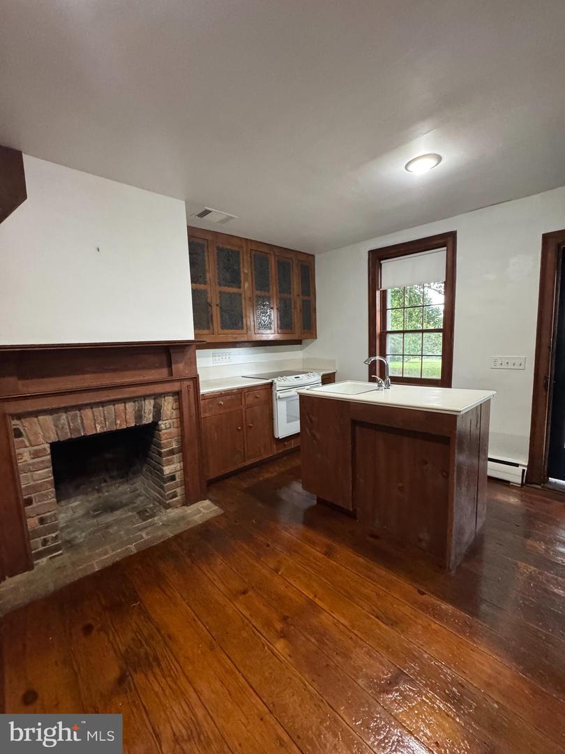 2839a Uniontown Rd Property Photo 4
