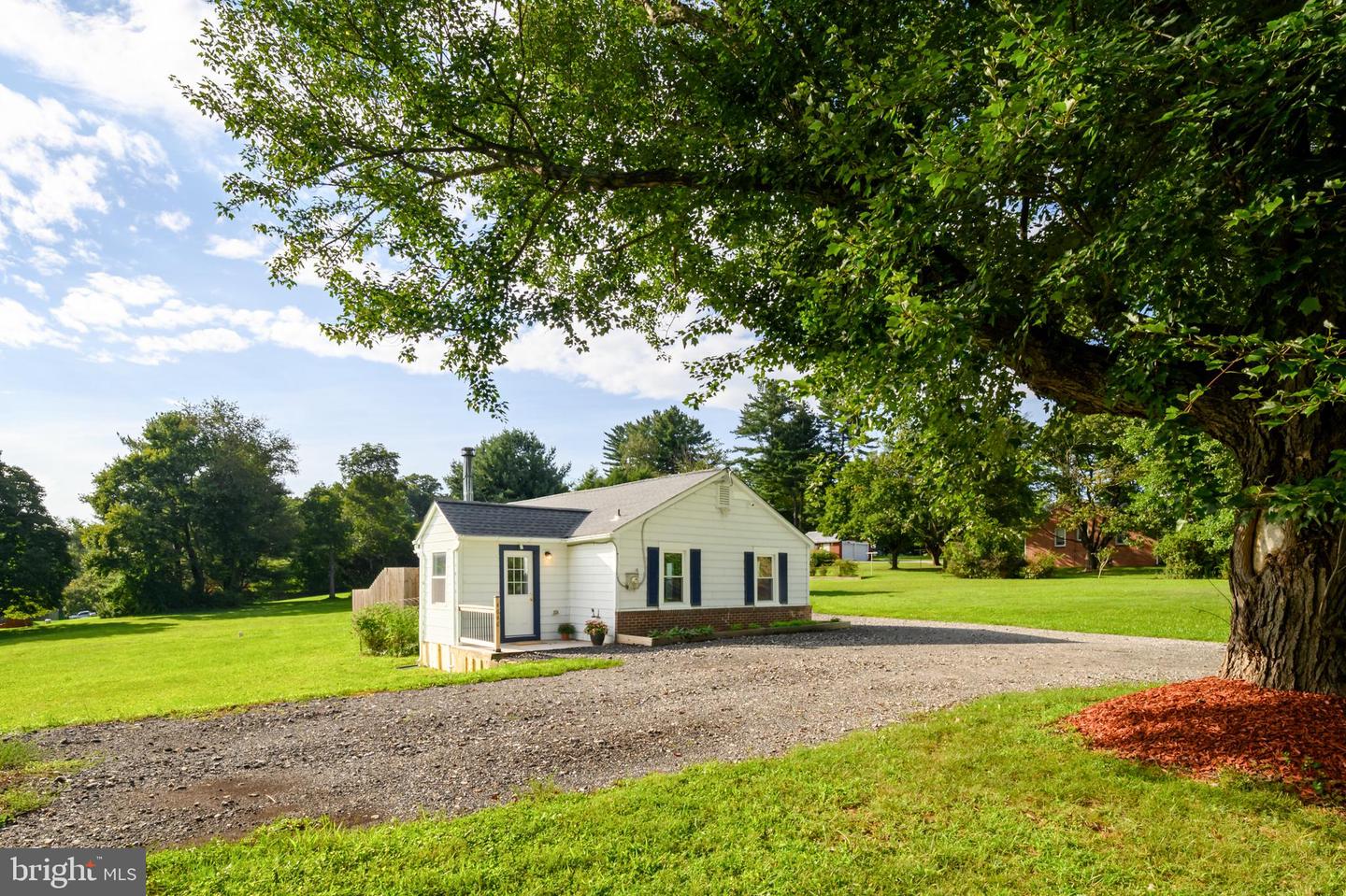 4646 Sykesville Rd Property Photo 1