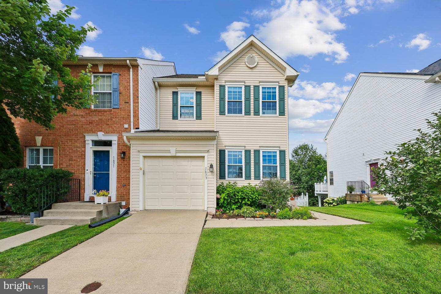 1633 Pullman Ct Property Photo 1