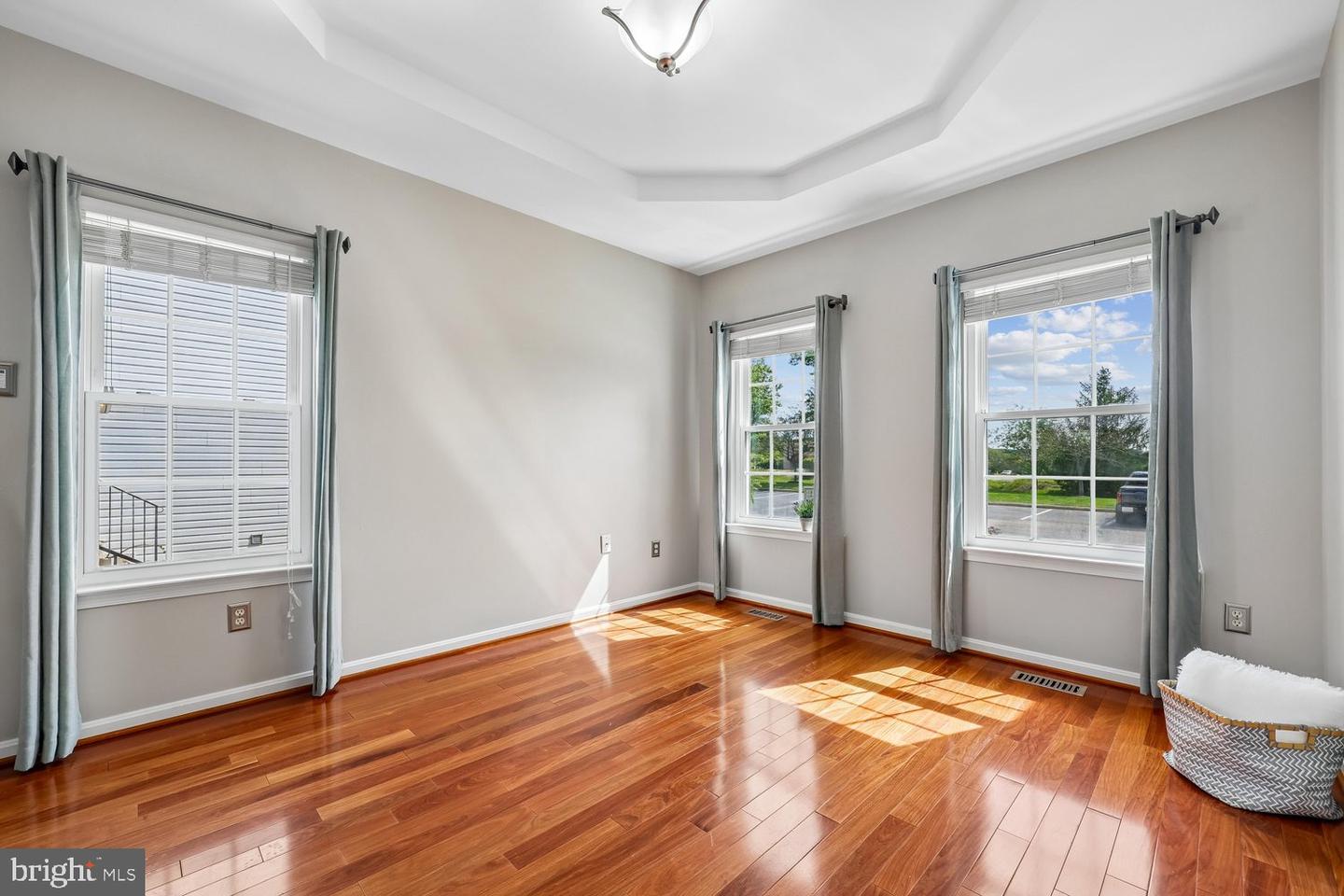 1633 Pullman Ct Property Photo 9