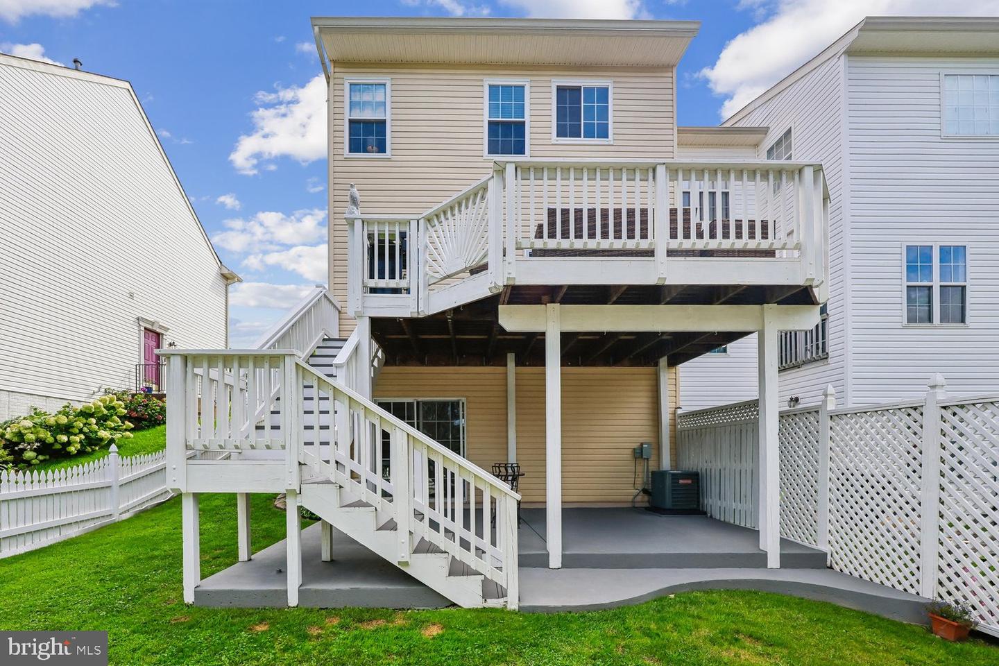 1633 Pullman Ct Property Photo 14