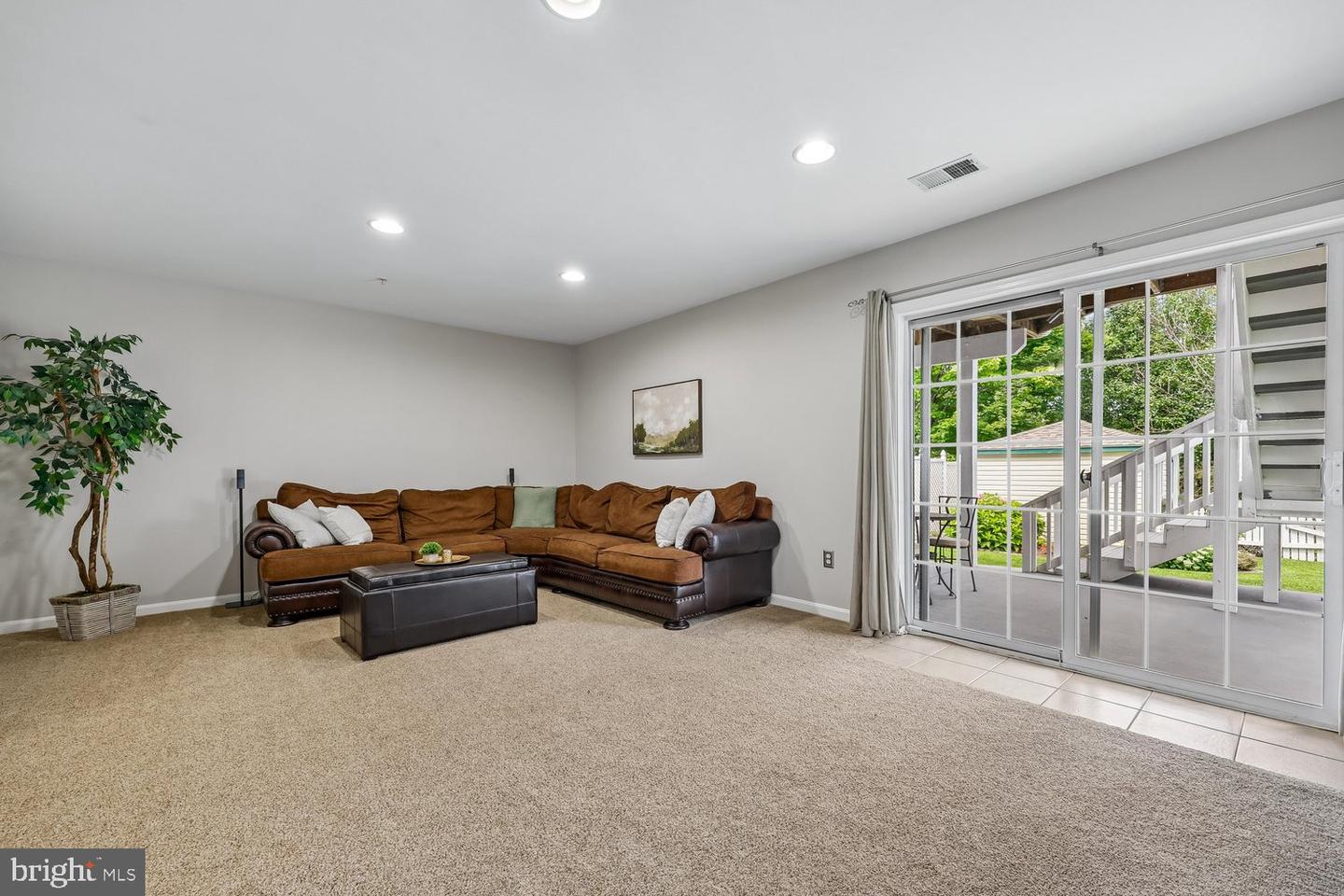 1633 Pullman Ct Property Photo 47