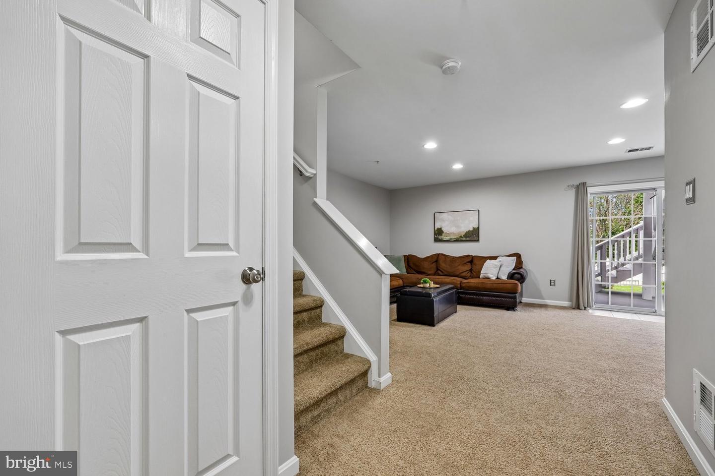 1633 Pullman Ct Property Photo 54
