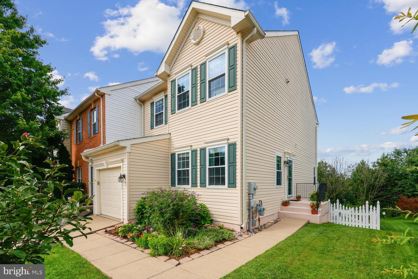 1633 Pullman Ct Property Photo 68