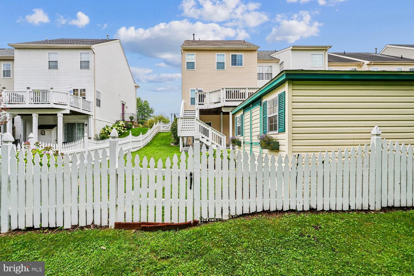 1633 Pullman Ct Property Photo 81