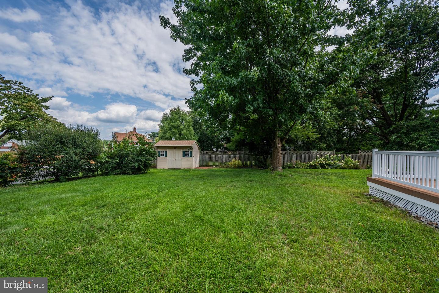 75 S Colonial Ave Property Photo 10