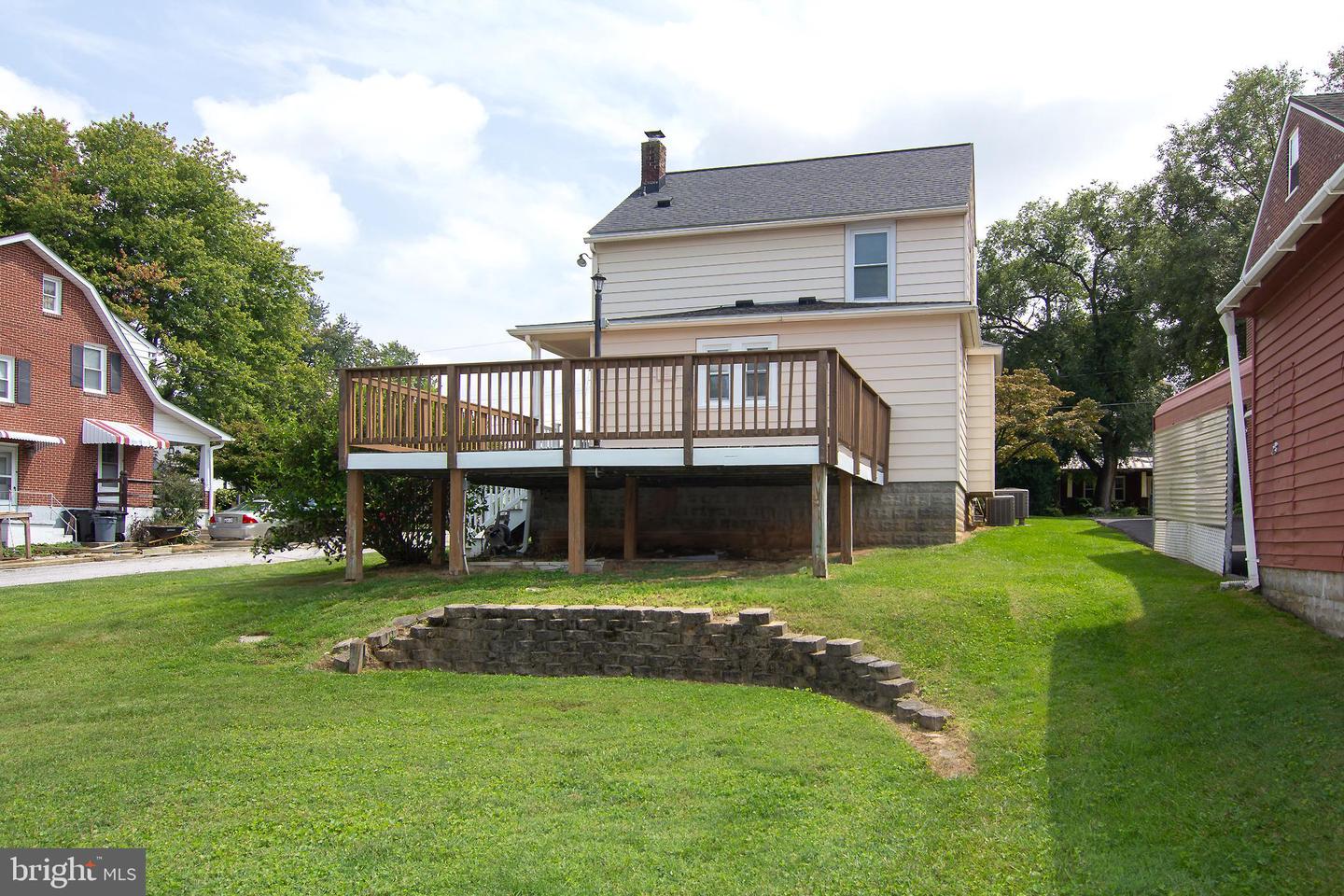 528 Willow Ave Property Photo 21