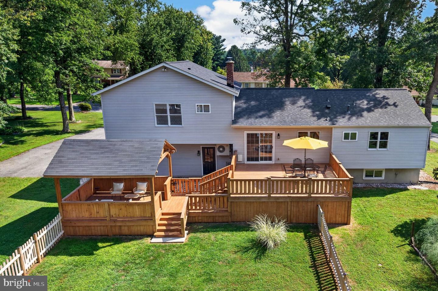 4294 Wolf Hill Dr Property Photo 45