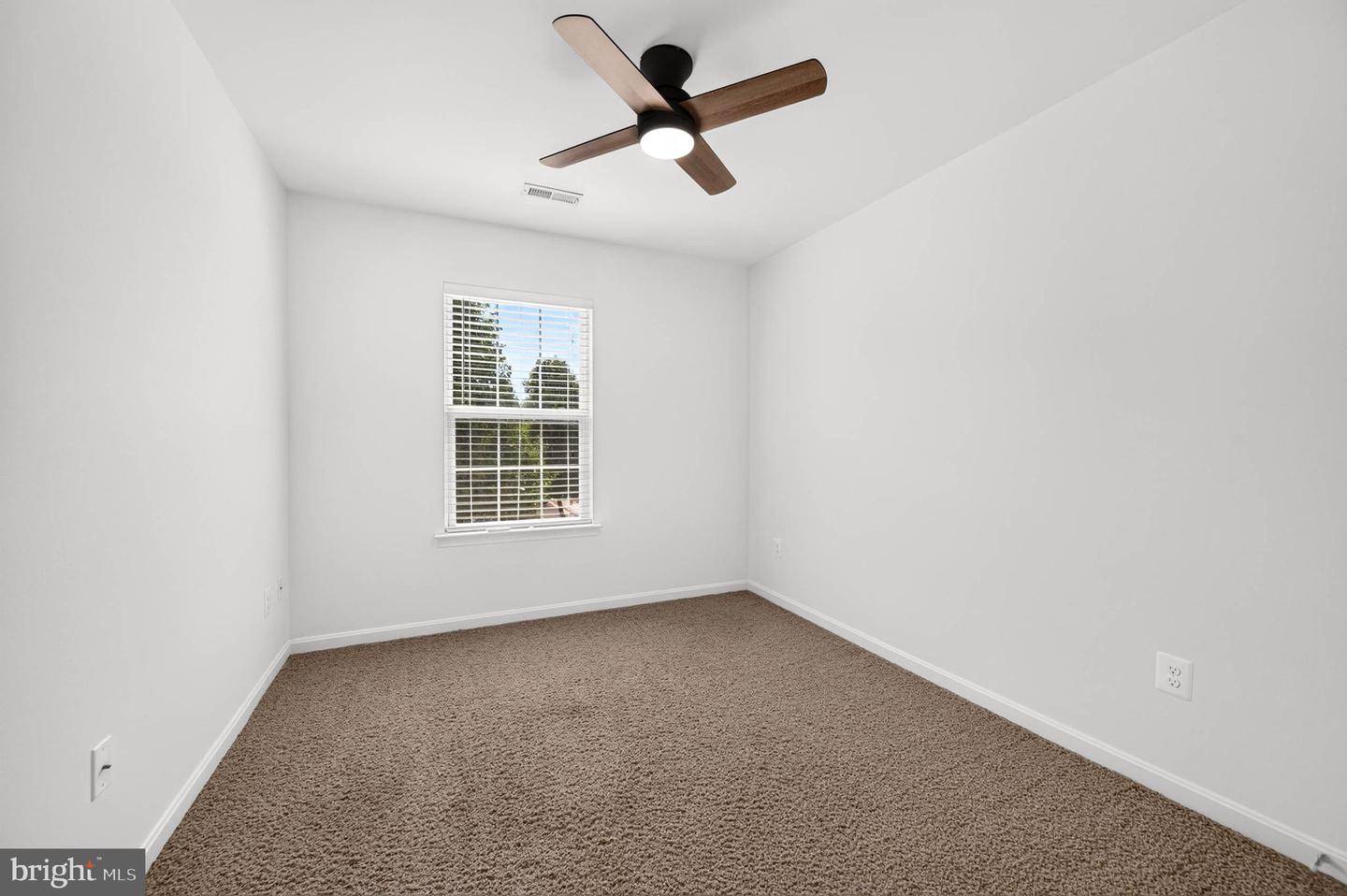 1826 Cassandra Dr #135 Property Photo 17