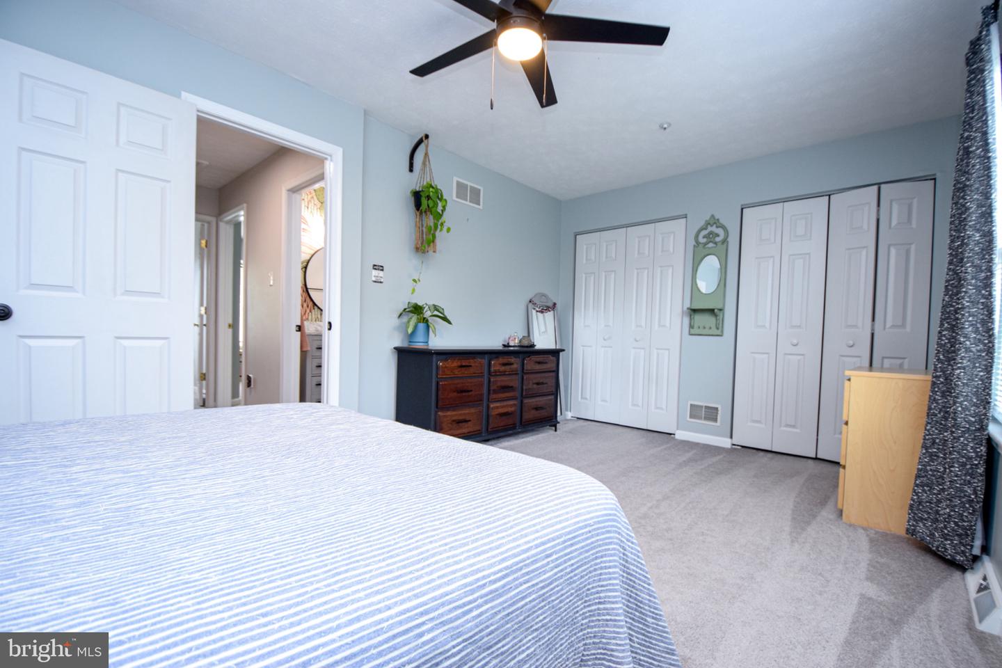 4624 Marksman Ct Property Photo 17