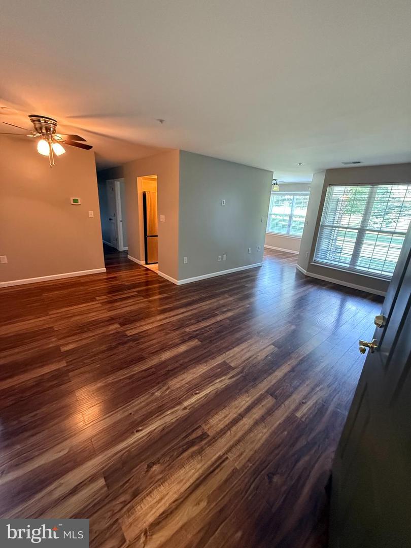 3830 Normandy Dr #1b Property Photo 5