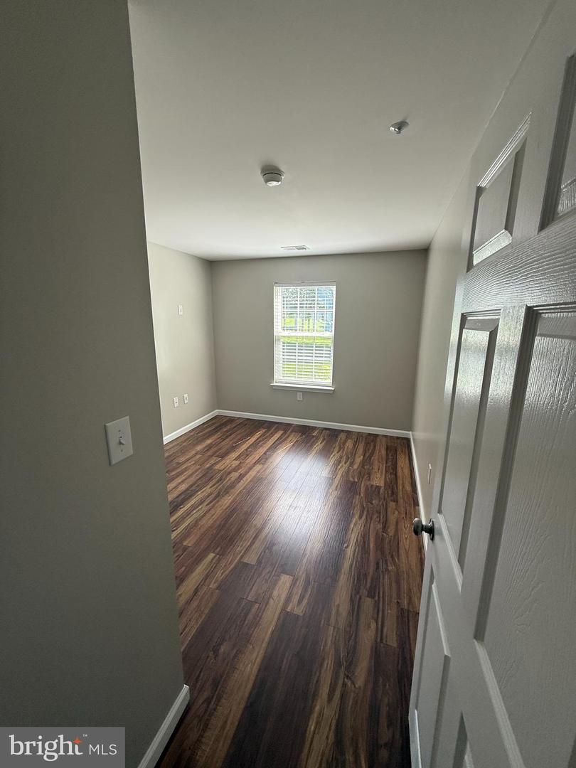 3830 Normandy Dr #1b Property Photo 13