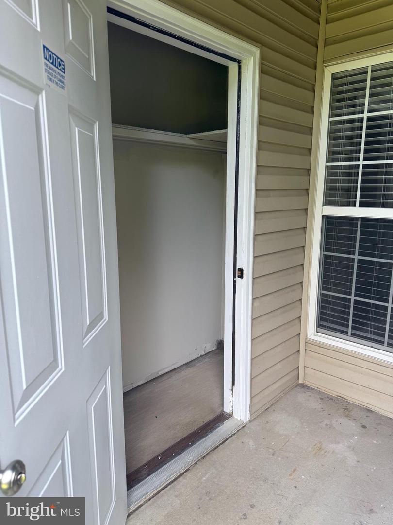 3830 Normandy Dr #1b Property Photo 18