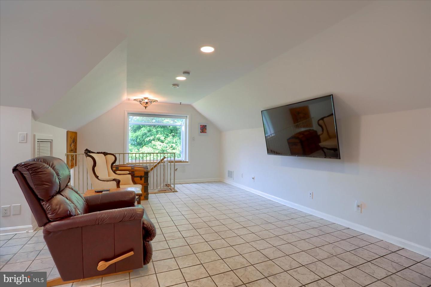 3049 Nicodemus Rd Property Photo 41