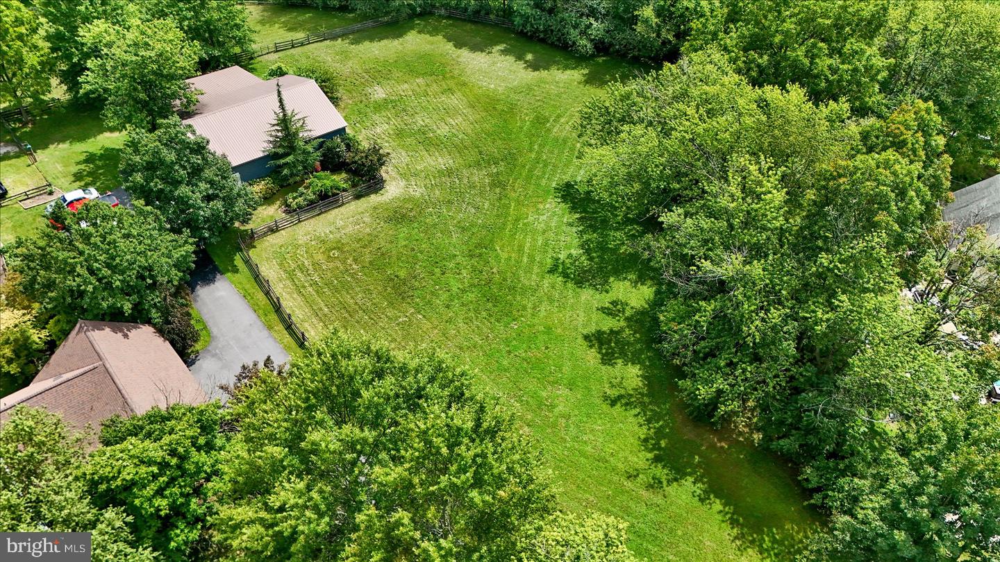 3049 Nicodemus Rd Property Photo 56