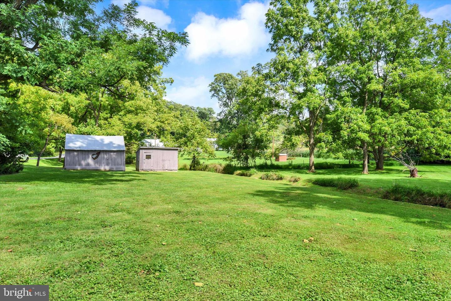 955 Baust Church Rd Property Photo 16