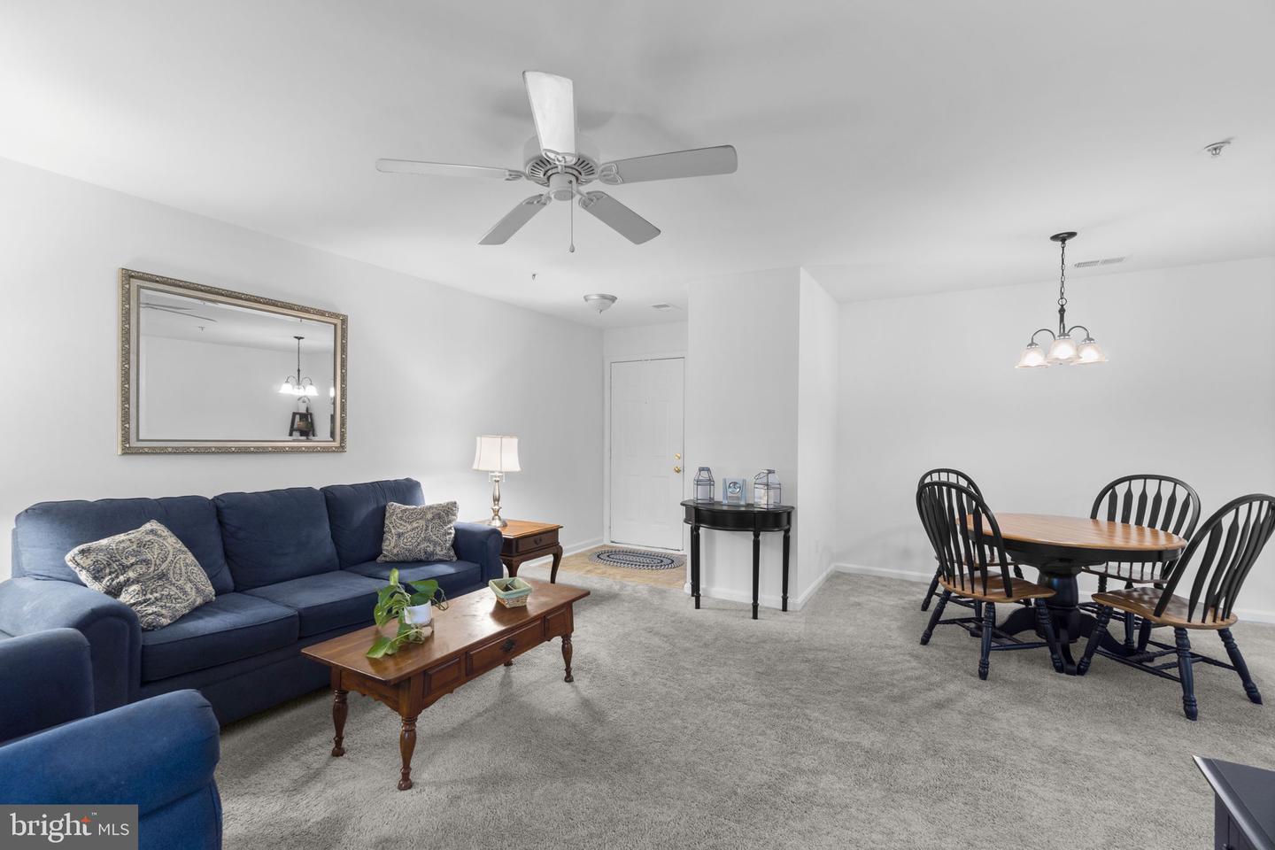 315 Kingsbury Way #d31 Property Photo 8