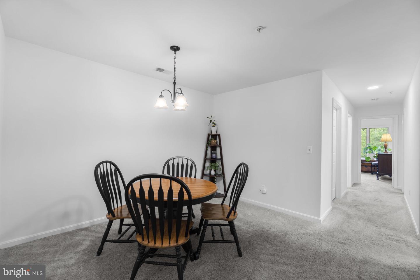 315 Kingsbury Way #d31 Property Photo 11