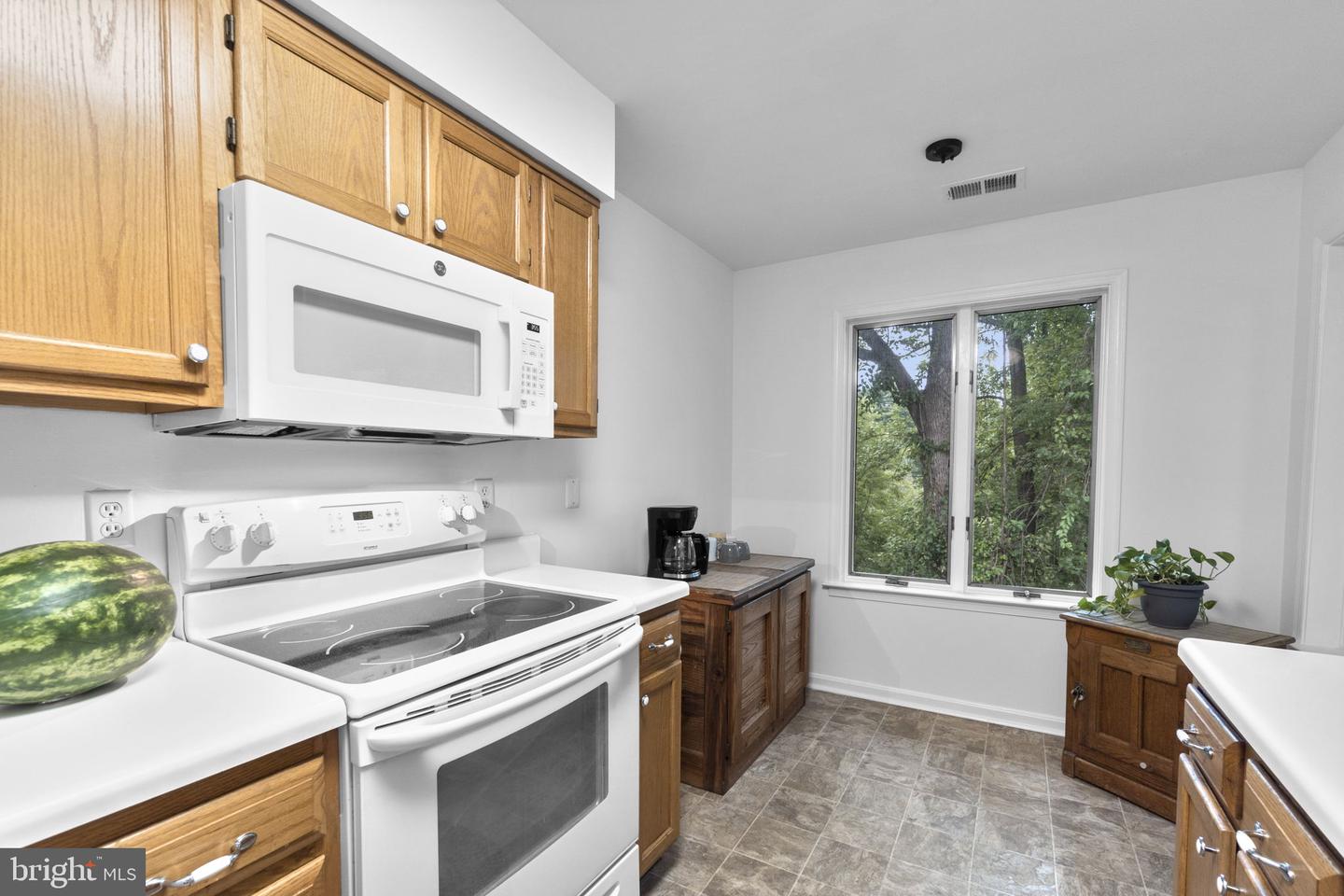 315 Kingsbury Way #d31 Property Photo 15