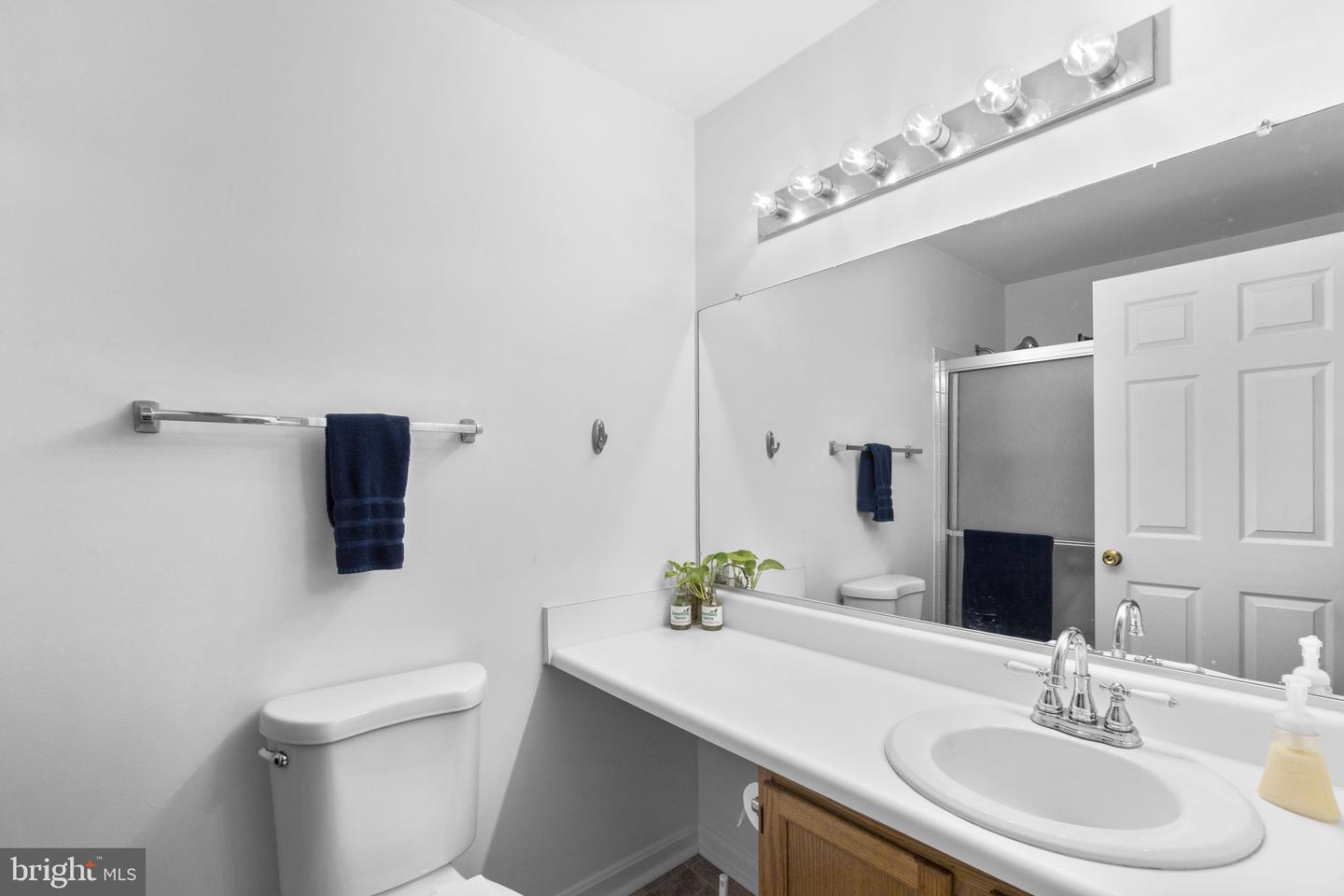 315 Kingsbury Way #d31 Property Photo 23