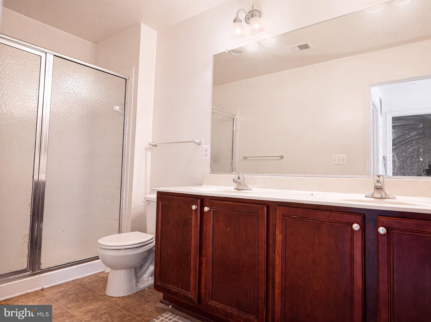 1914 Lennox Dr #229 Property Photo 10