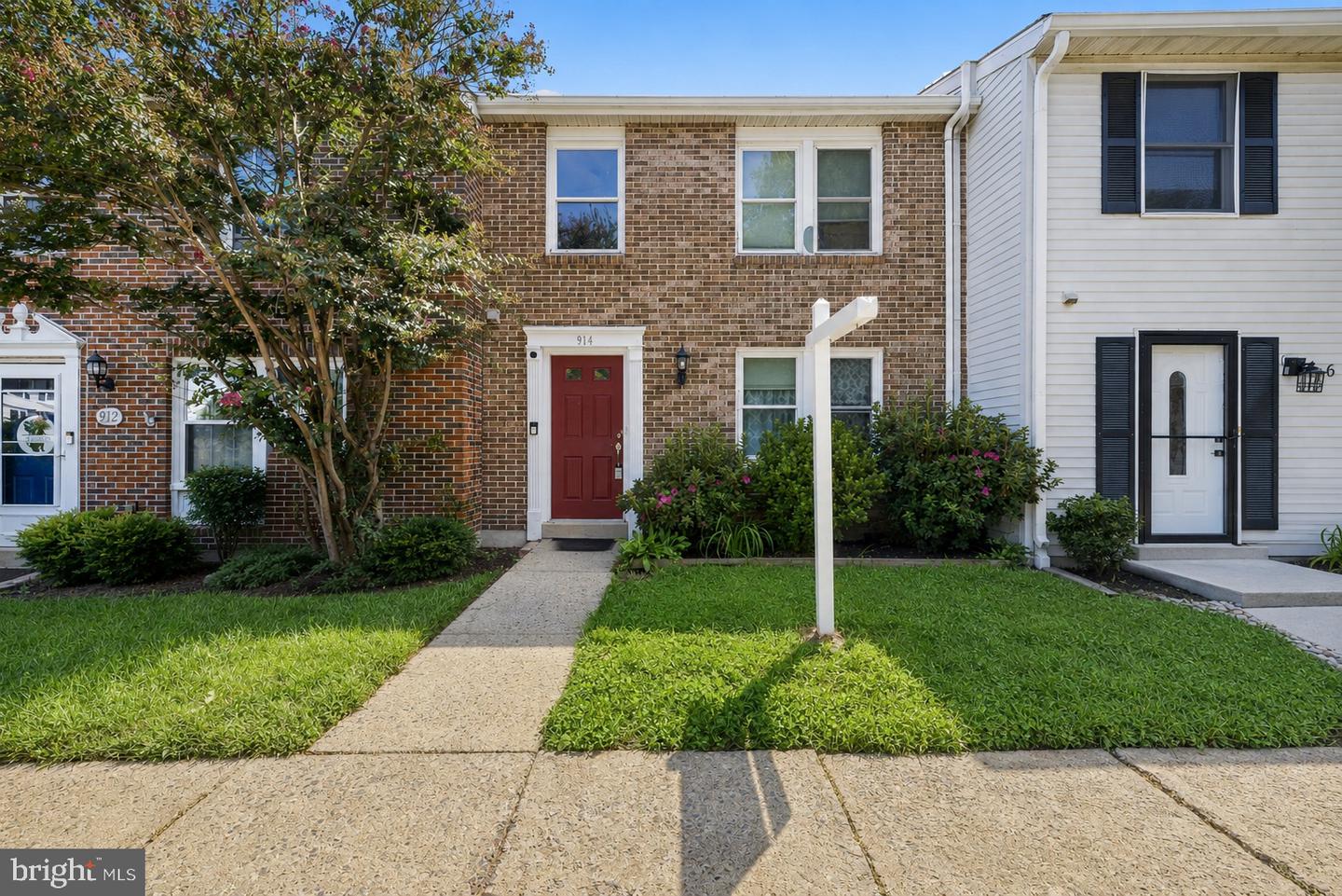 914 Merridale Blvd Property Photo 1