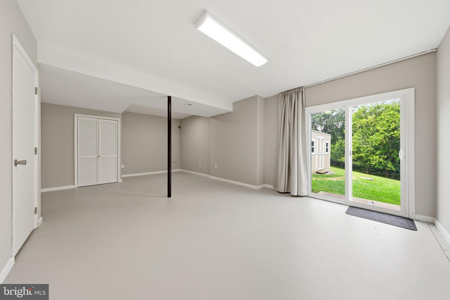 712 Winchester Dr Property Photo 30