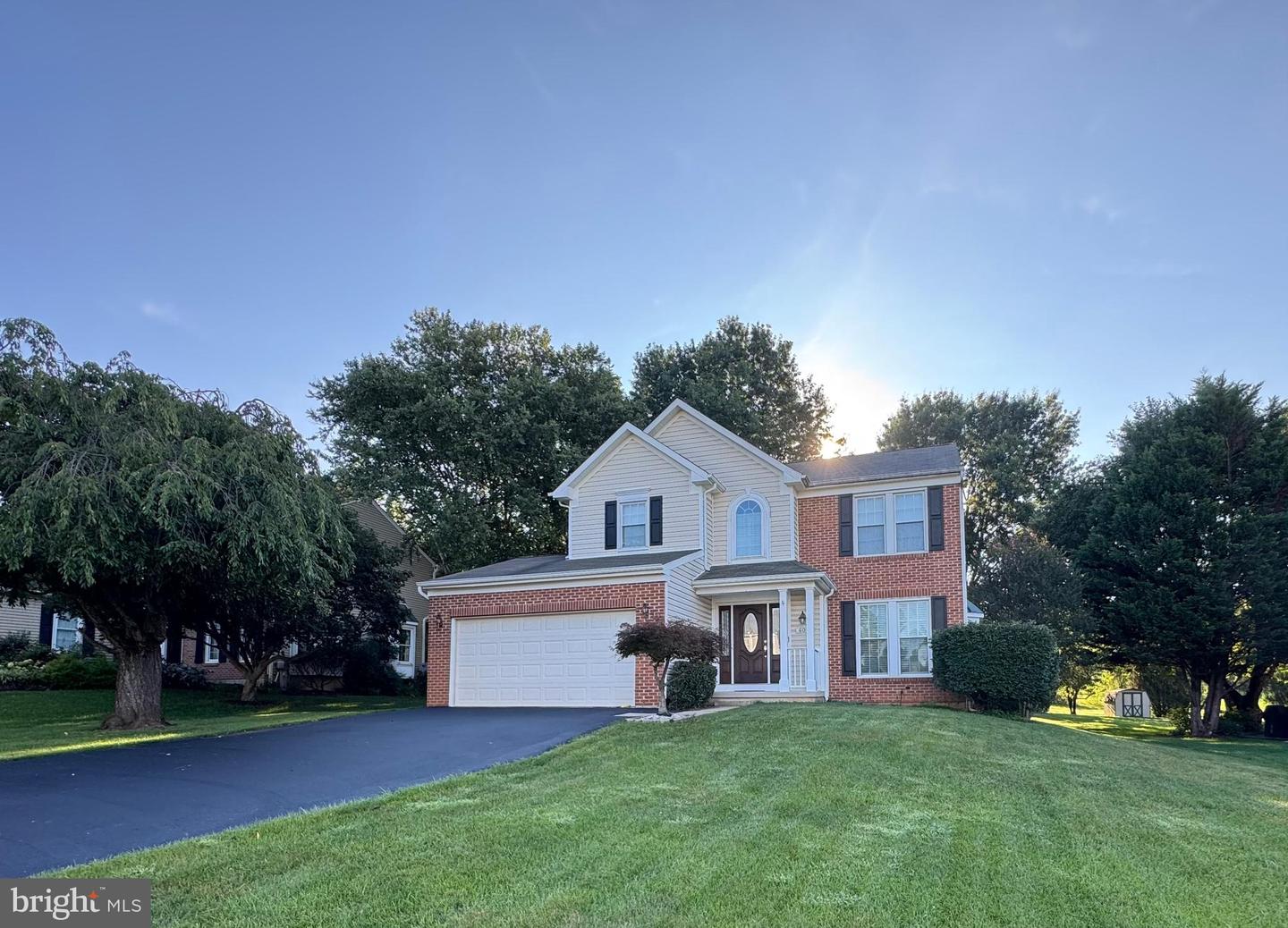 6079 Ryon Property Photo 1