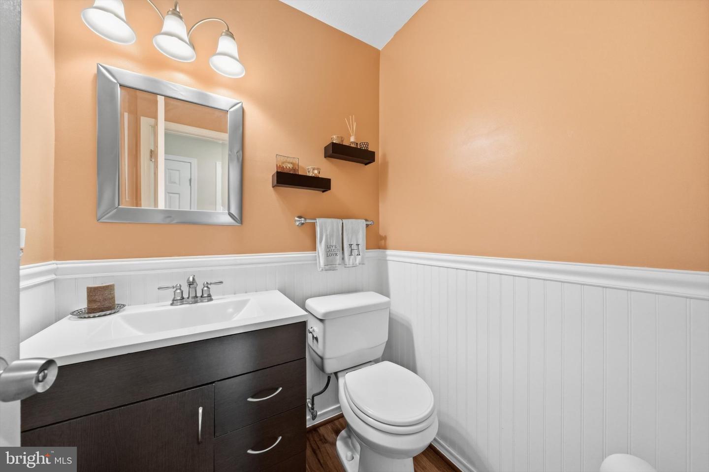 6079 Ryon Property Photo 24
