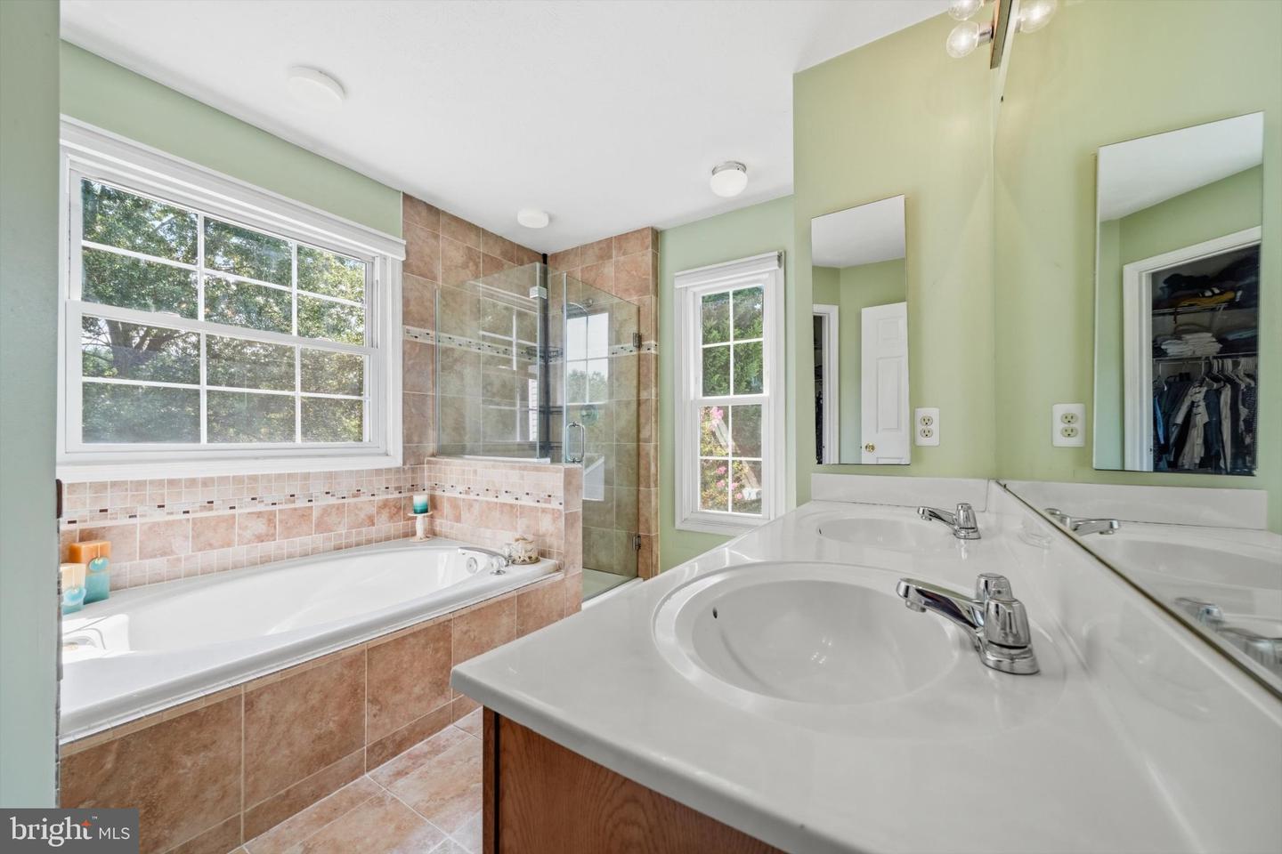 6079 Ryon Property Photo 29