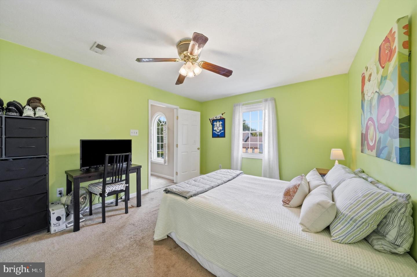 6079 Ryon Property Photo 32