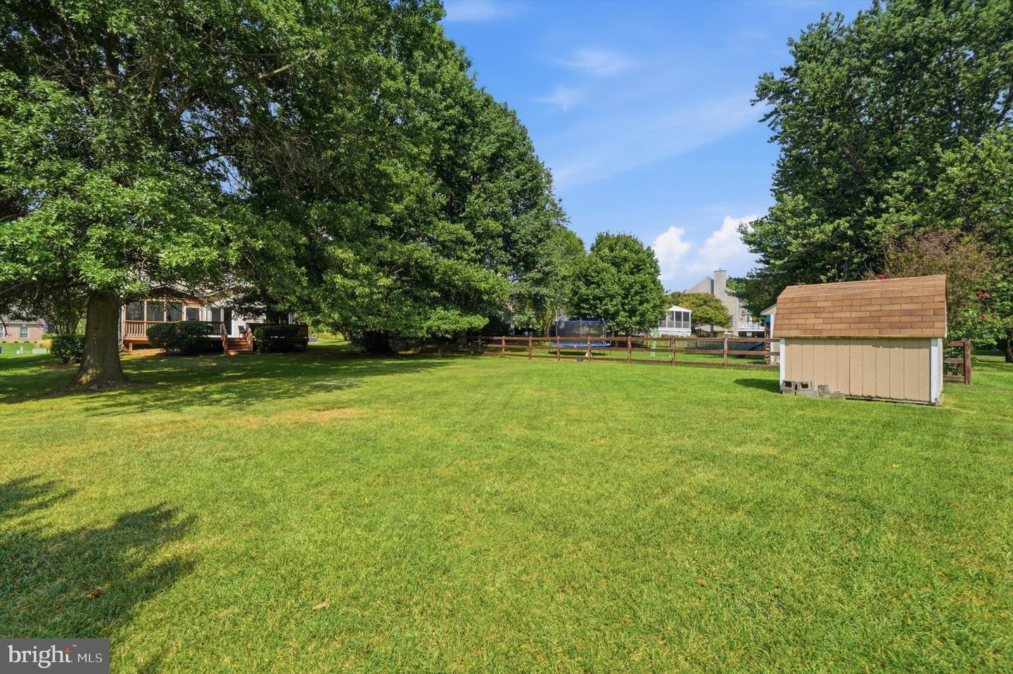 6079 Ryon Property Photo 39