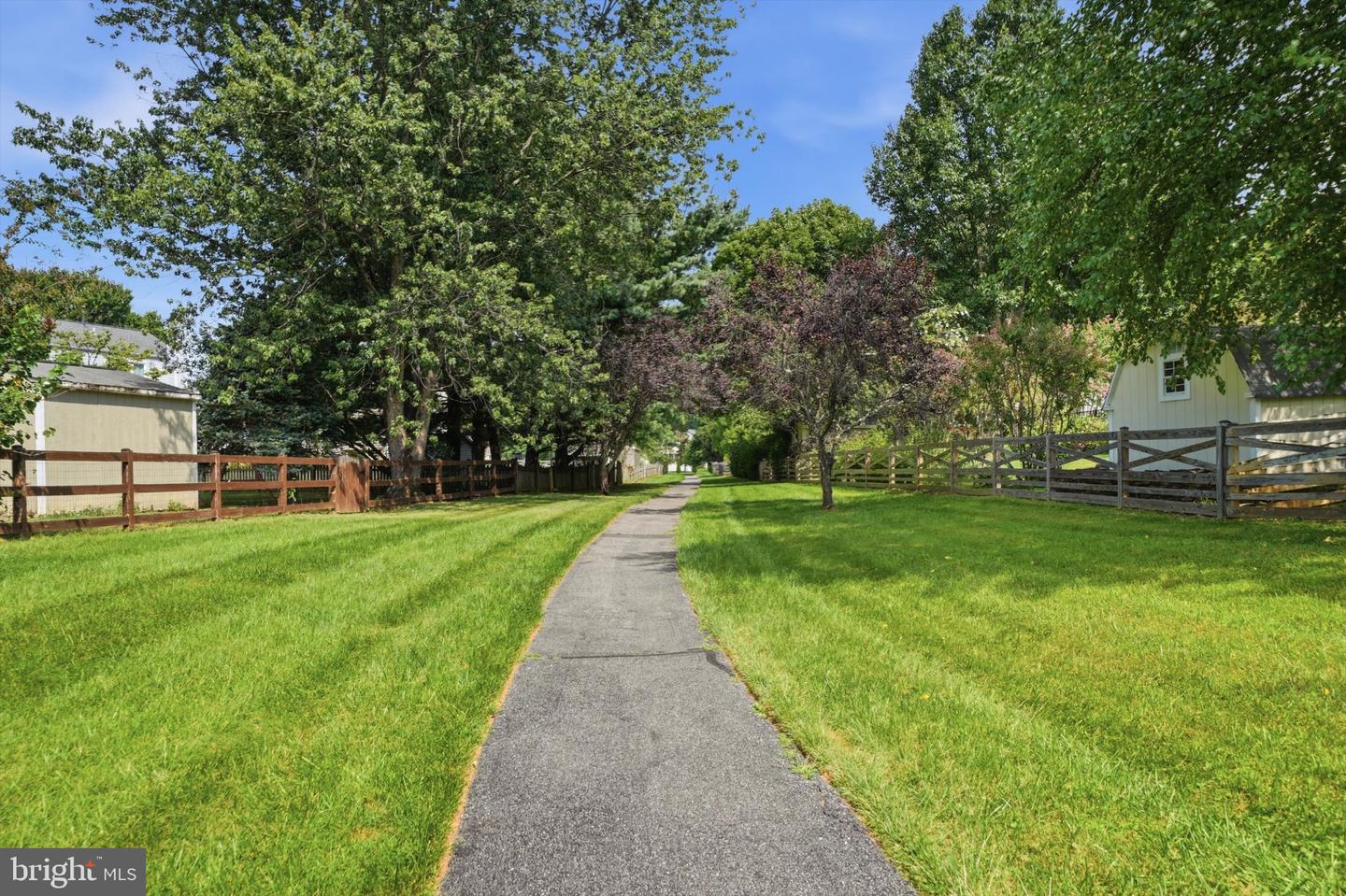 6079 Ryon Property Photo 42