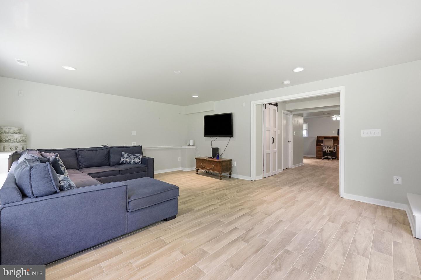 820 Wilda Dr Property Photo 30
